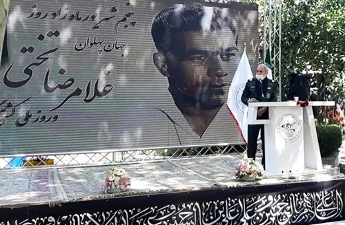 فرمانده سپاه تهران در مراسم رونمایی از مقبره شهید گمنام: (فیلم)